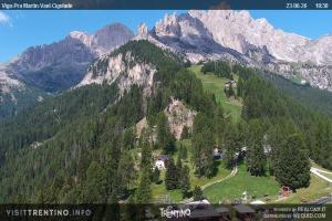 Kamera: Val di Fassa - Carezza Vigo di Fassa - Catinaccio 3 Val di Fassa - Carezza Val di Fassa - Carezza Vigo di Fassa - Catinaccio 3
