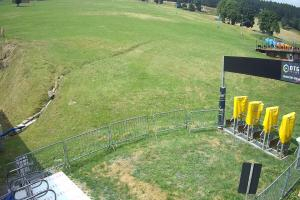 Kamera: Zieleniec Zieleniec SKI Arena - Widok z dolnej stacji Zieleniec Zieleniec Zieleniec SKI Arena - Widok z dolnej stacji