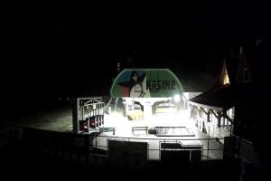 Kamera: Kasina ski Dolna stacja kolejki krzesełkowej Kasina Wielka Kasina ski Dolna stacja kolejki krzesełkowej