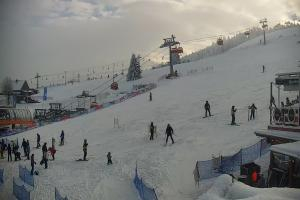 Kamera: Zieleniec Zieleniec SKI Arena - Widok z dolnej stacji Zieleniec Zieleniec Zieleniec SKI Arena - Widok z dolnej stacji