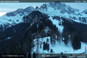 Kamera: Val di Fassa - Carezza Vigo di Fassa - Catinaccio 3 Val di Fassa - Carezza Val di Fassa - Carezza Vigo di Fassa - Catinaccio 3