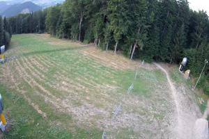 Kamera: Kasina ski Górna stacja kolejki krzesełkowej Kasina Wielka Kasina ski Górna stacja kolejki krzesełkowej