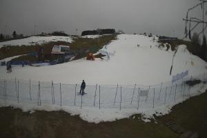 Tylicz Master Ski Widok naa dolną stację krzesełka