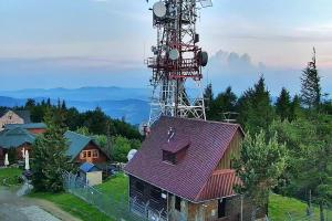 Kamera: Jaworzyna Krynicka Widok na szczyt Jaworzyny (1114 m n.p.m) Krynica Jaworzyna Krynicka Widok na szczyt Jaworzyny (1114 m n.p.m)