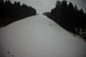 Myślenice Myślenice SN Widok na stok z dołu