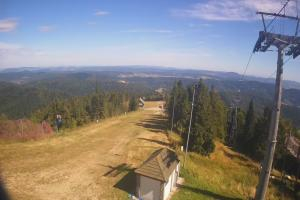 Kamera: Jaworzyna Krynicka Widok ze szczytu Jaworzyny Krynickiej (1114 m n.p.m) Krynica Jaworzyna Krynicka Widok ze szczytu Jaworzyny Krynickiej (1114 m n.p.m)