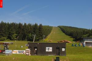 Kamera: Malá Úpa Kamera Pomezky, 1 050 m n.p.m. Malá Úpa Malá Úpa Kamera Pomezky, 1 050 m n.p.m.