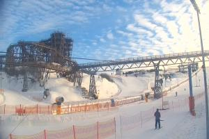 Kurzętnik Kurza Góra Kurza Góra - widok na stok i wieżę