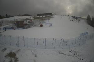 Tylicz Master Ski Widok naa dolną stację krzesełka