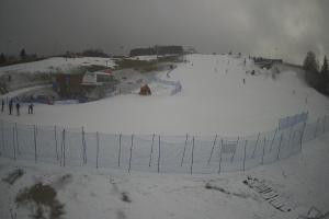 Tylicz Master Ski Widok naa dolną stację krzesełka