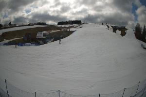 Tylicz Master Ski Widok naa dolną stację krzesełka