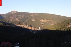 Kamera: Pec pod Śnieżką Kamera Pec pod Sněžkou, 1100 m n.p.m. Pec pod Śnieżką Pec pod Śnieżką Kamera Pec pod Sněžkou, 1100 m n.p.m.