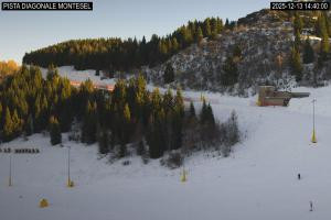 Kamera: Monte Bondone Montesel Monte Bondone Monte Bondone Montesel