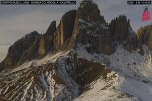 Kamera: Val di Fassa - Carezza Campitello di Fassa - Col Rodella Val di Fassa - Carezza Val di Fassa - Carezza Campitello di Fassa - Col Rodella