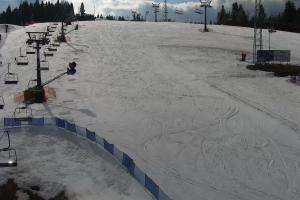 Kamera: Kotelnica Białczańska Dolna stacja, stok Białka Tatrzańska Kotelnica Białczańska Dolna stacja, stok