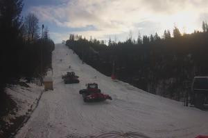 Kamera: Zwardoń ski Stacja dolna Zwardoń Zwardoń ski Stacja dolna