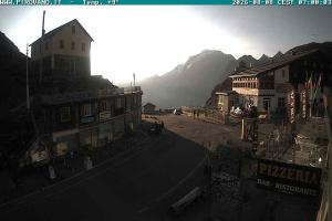 Kamera: Passo Stelvio Widok na przełęcz Stelvio 2760 m Przełecz Stelvio Passo Stelvio Widok na przełęcz Stelvio 2760 m