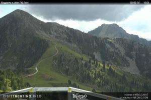 Kamera: Val di Fiemme - Cavalese - Predazzo - Obereggen Alpe Cermis - Prafiorì Val di Fiemme Val di Fiemme - Cavalese - Predazzo - Obereggen Alpe Cermis - Prafiorì