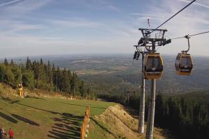 Świeradów Zdrój Ski&Sun Widok na wyciąg