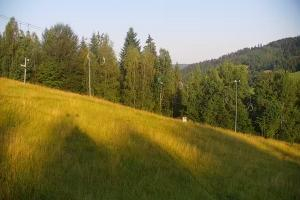 Kamera: Cieńków Widok na trasę kolei krzesełkowej Wisła Cieńków Widok na trasę kolei krzesełkowej