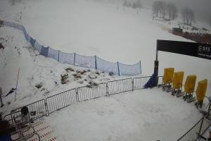 Kamera: Zieleniec Zieleniec SKI Arena - Widok z dolnej stacji Zieleniec Zieleniec Zieleniec SKI Arena - Widok z dolnej stacji