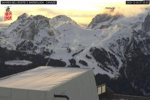 Kamera: Val di Fassa - Carezza Canazei - Pordoi Val di Fassa - Carezza Val di Fassa - Carezza Canazei - Pordoi