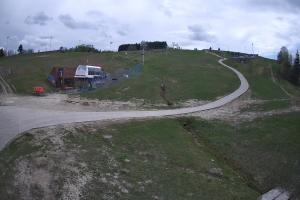 Tylicz Master Ski Widok naa dolną stację krzesełka