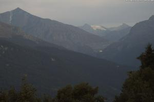 4 Vallees - 4 Doliny 4 Vallees - 4 Doliny Webcam La Grande Dixence depuis Les Masses