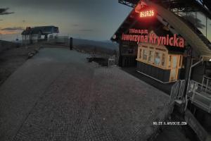 Kamera: Jaworzyna Krynicka Widok na trasę dla dzieci na szczycie (1100 m n.p.m.) Krynica Jaworzyna Krynicka Widok na trasę dla dzieci na szczycie (1100 m n.p.m.)