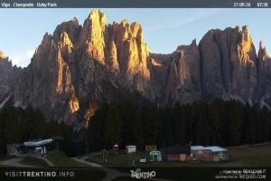 Kamera: Val di Fassa - Carezza Vigo di Fassa - Catinaccio Val di Fassa - Carezza Val di Fassa - Carezza Vigo di Fassa - Catinaccio