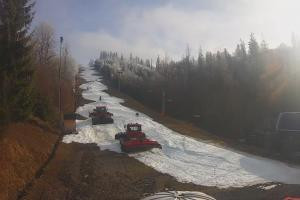 Kamera: Zwardoń ski Stacja dolna Zwardoń Zwardoń ski Stacja dolna