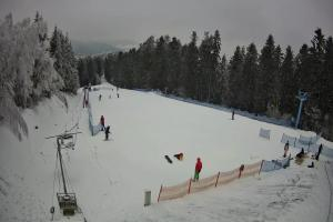 Myślenice Myślenice SN Widok na stok dla początkujących