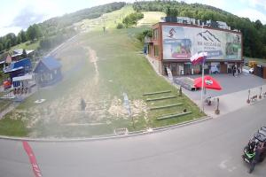 Kamera: BIESZCZAD.ski Widok na stok i kolej linową Wańkowa BIESZCZAD.ski Widok na stok i kolej linową
