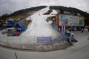 Kamera: BIESZCZAD.ski Widok na stok i kolej linową Wańkowa BIESZCZAD.ski Widok na stok i kolej linową