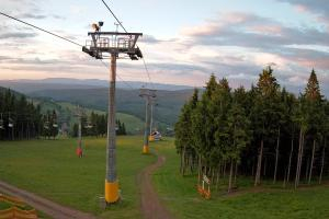 Zieleniec Zieleniec Zieleniec SKI Arena - Widok z górnej stacji