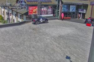 Kamera: Jaworzyna Krynicka Widok ze stacji dolnej kolei gondolowej (648 m n.p.m.) Krynica Jaworzyna Krynicka Widok ze stacji dolnej kolei gondolowej (648 m n.p.m.)