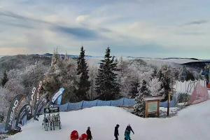 Kamera: Jaworzyna Krynicka Widok na szczyt Jaworzyny (1114 m n.p.m) Krynica Jaworzyna Krynicka Widok na szczyt Jaworzyny (1114 m n.p.m)