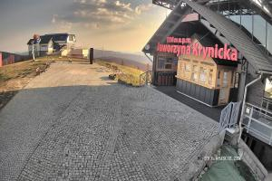 Kamera: Jaworzyna Krynicka Widok na trasę dla dzieci na szczycie (1100 m n.p.m.) Krynica Jaworzyna Krynicka Widok na trasę dla dzieci na szczycie (1100 m n.p.m.)