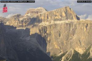 Kamera: Val di Fassa - Carezza Canazei - Pordoi Val di Fassa - Carezza Val di Fassa - Carezza Canazei - Pordoi