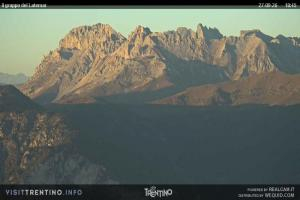 Kamera: Val di Fiemme - Cavalese - Predazzo - Obereggen Latemar - Rosengarten Val di Fiemme Val di Fiemme - Cavalese - Predazzo - Obereggen Latemar - Rosengarten