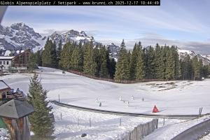 Kamera: Globis Alpenspielplatz Engelberg Titlis Globis Alpenspielplatz