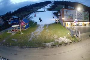 Kamera: BIESZCZAD.ski Widok na stok i kolej linową Wańkowa BIESZCZAD.ski Widok na stok i kolej linową
