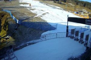 Kamera: Zieleniec Zieleniec SKI Arena - Widok z dolnej stacji Zieleniec Zieleniec Zieleniec SKI Arena - Widok z dolnej stacji