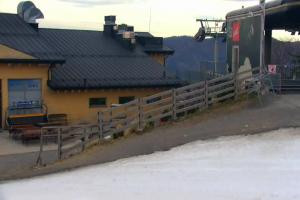 Kamera: Szczyrk Mountain Resort Hala Skrzyczeńska II - 1000 m n.p.m. Szczyrk Szczyrk Mountain Resort Hala Skrzyczeńska II - 1000 m n.p.m.