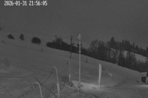 Niedzica Polana Sosny widok na stok narciarski