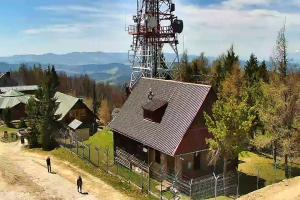 Krynica Jaworzyna Krynicka Widok na szczyt Jaworzyny (1114 m n.p.m)