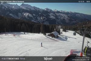 Kamera: Val di Fiemme - Cavalese - Predazzo - Obereggen SkiAreaAlpeLusia - Castelir Slope Val di Fiemme Val di Fiemme - Cavalese - Predazzo - Obereggen SkiAreaAlpeLusia - Castelir Slope