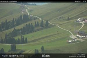 Kamera: Val di Fiemme - Cavalese - Predazzo - Obereggen SkiCenterLatemar - Zischgalm Val di Fiemme Val di Fiemme - Cavalese - Predazzo - Obereggen SkiCenterLatemar - Zischgalm