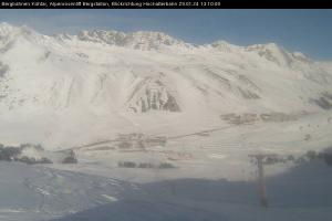 Kühtai Kuehtai Na lewo KaiserBahn, na prawo  HochAlterBahn