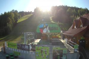 Kasina Wielka Kasina ski Dolna stacja kolejki krzesełkowej